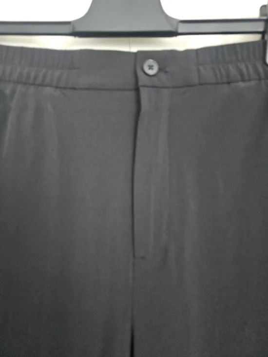 Banana Republic Airstretch Black Cropped Ankle Pants Lightweight Golf SZ L - Picture 5 of 14